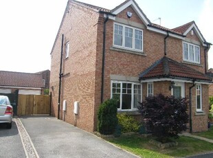 Semi-detached house to rent in Minchin Close, York YO30