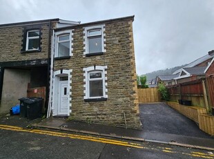 Semi-detached house to rent in Park Place, Abertillery NP13