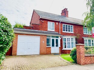 Semi-detached house to rent in Queensway, Lincoln LN2