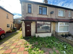Semi-detached house to rent in Ridgeway, Wrose, Shipley BD18