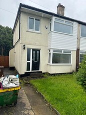 Semi-detached house to rent in Stoneyridge Avenue, Bradford, West Yorkshire BD9