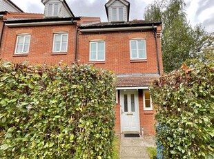 Semi-detached house to rent in Tolye Road, Norwich NR5