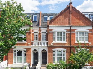 Terraced house for sale in Bovingdon Road, London SW6