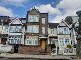 Terraced house for sale in Clifton Gardens, London N15