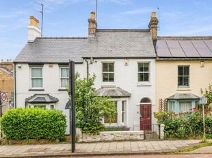 Terraced house for sale in Huntingdon Road, Cambridge CB3