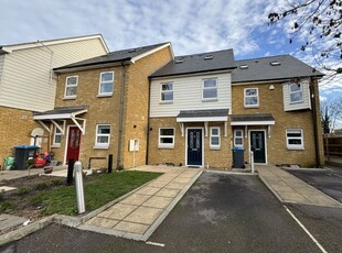 Terraced house to rent in Astoria Close, Broadstairs CT10