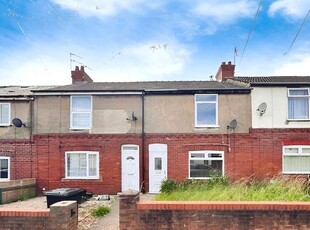 Terraced house to rent in Avenue Road, Askern, Doncaster, South Yorkshire DN6