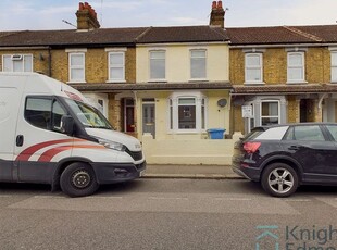 Terraced house to rent in Burley Road, Sittingbourne ME10
