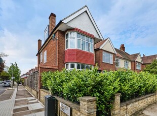 Terraced house to rent in Burntwood Lane, London SW17