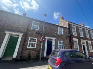 Terraced house to rent in Finkle Street, Market Weighton, York YO43