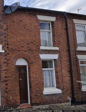 Terraced house to rent in Ford Street, Silverdale, Newcastle-Under-Lyme ST5