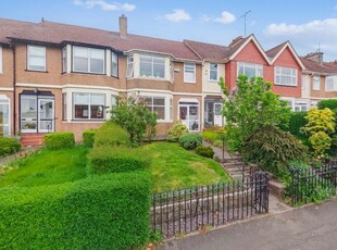 Terraced house to rent in Giffnock Park Avenue, Giffnock, East Renfrewshire G46