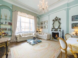 Terraced house to rent in Gloucester Square, Connaught Village W2