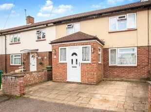 Terraced house to rent in Ivinghoe Close, Watford WD25