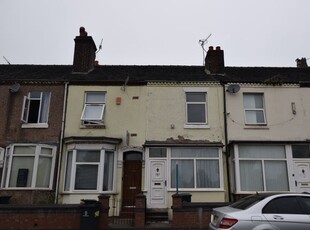 Terraced house to rent in Leek Road, Stoke-On-Trent ST4