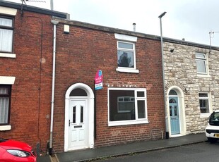 Terraced house to rent in Mill Street, Farington, Leyland PR25
