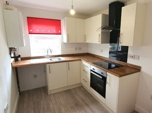 Terraced house to rent in St Johns Road, Balby DN4