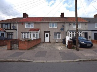 Terraced house to rent in Turnage Road, Dagenham RM8