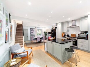 Terraced house to rent in Turret Grove, London SW4