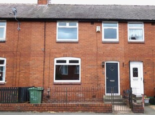 Town house to rent in Queens Road, Morley, Leeds LS27