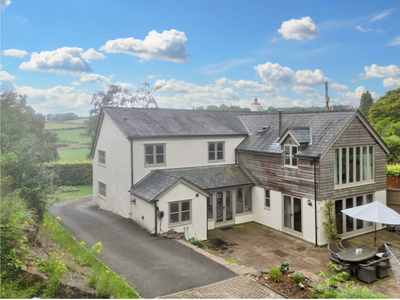 5 bedroom country house for sale Chepstow, NP16 7JG