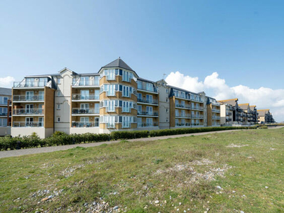 2 Bedroom Apartment For Sale In Sovereign Harbour North