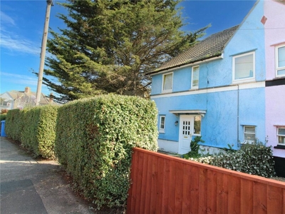 3 bedroom semi-detached house for sale in Campbell Road, Ipswich, Suffolk, IP3