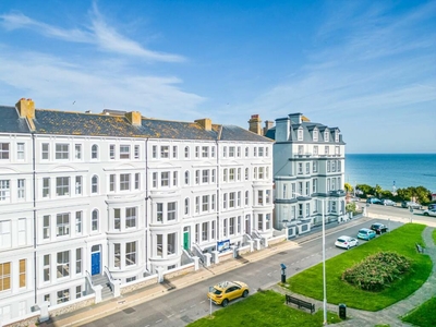 2 bedroom apartment for sale in Howard Square, Eastbourne, BN21