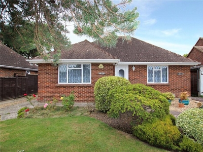 2 bedroom bungalow for sale in Downview Avenue, Ferring, Worthing, West Sussex, BN12