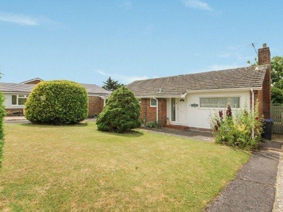 2 bedroom detached bungalow for sale in Long Meadow, Findon Valley, Worthing BN14 0HU, BN14