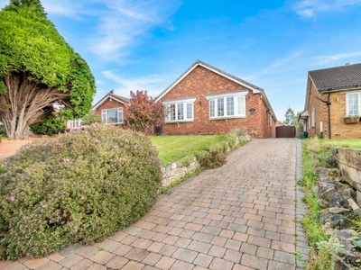 3 bedroom detached bungalow for sale in Tickhill Road, Harworth, Doncaster, DN11