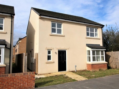 4 bedroom detached house for sale in Briars Lane, Stainforth, Doncaster, South Yorkshire, DN7