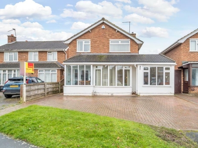 4 bedroom detached house for sale in Swindon, Wiltshire, SN3
