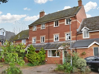 4 bedroom terraced house for sale in Fountain Place, Worcester, Worcestershire, WR1