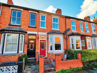 4 bedroom terraced house for sale in Hopton Street, Worcester, WR2