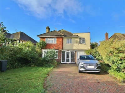 5 bedroom detached house for sale in South Farm Road, Worthing, West Sussex, BN14