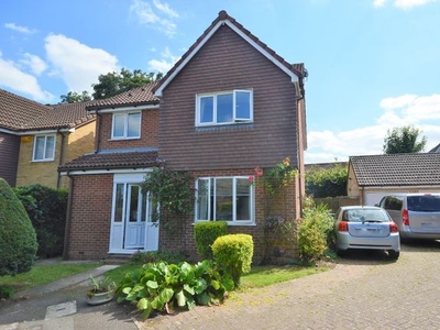 Detached house to rent in Canon Woods Way, Kennington, Ashford TN24