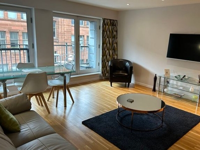 Flat to rent in High Street, Glasgow G1