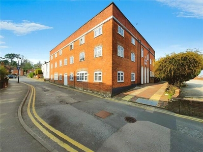 1 Bedroom Apartment For Sale In 20 Bear Lane