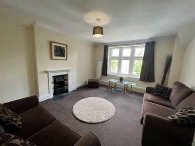 1 Bedroom Flat For Rent In Cathedral Road
