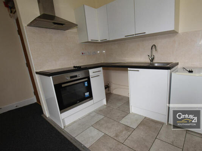 1 Bedroom Flat For Rent In Southcliff Road, Southampton