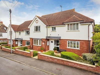 2 Bedroom Apartment For Sale In Dorking
