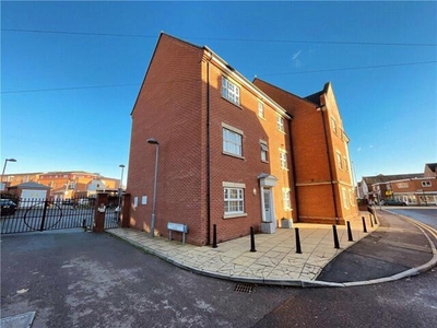 2 Bedroom Apartment For Sale In Loughborough