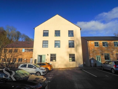 2 Bedroom Apartment For Sale In New Mills