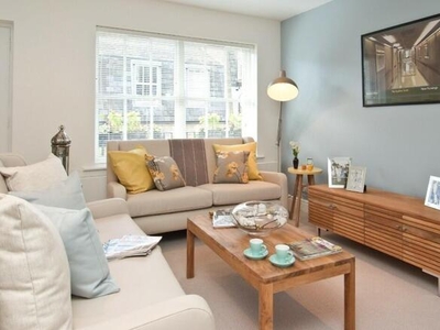 2 Bedroom Duplex For Sale In Canning Place, London