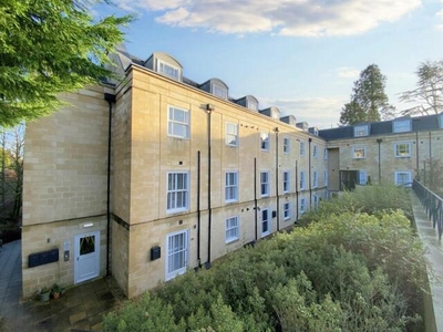 2 Bedroom Flat For Sale In Morpeth, Northumberland