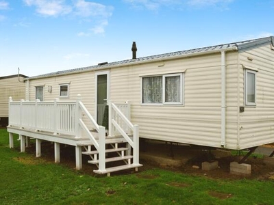 2 Bedroom Park Home For Sale In Warsash, Hampshire