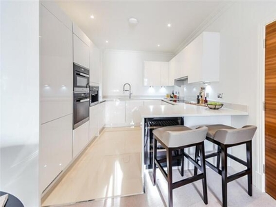 2 Bedroom Penthouse For Rent In Rainville Road, London