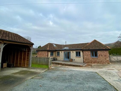 3 Bedroom Barn Conversion For Rent In Taunton