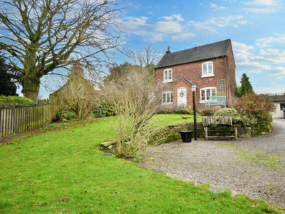 3 Bedroom Cottage For Sale In Marston Montgomery